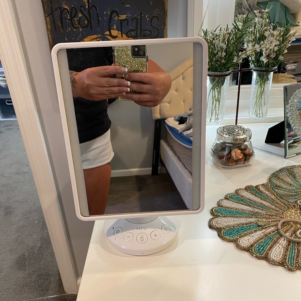 Ihome speaker mirrior